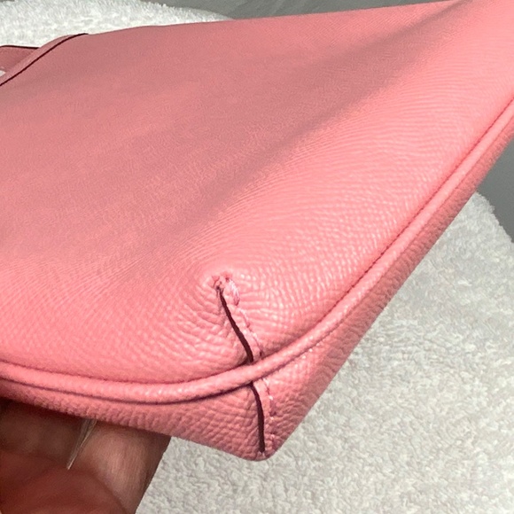 Coach Kitt Messenger CrossbodyBubblegum Pink CC526 - Picture 9 of 14